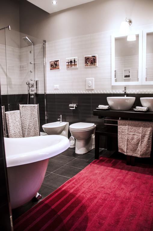 Only One Vatican Luxury Apartment Рим Экстерьер фото
